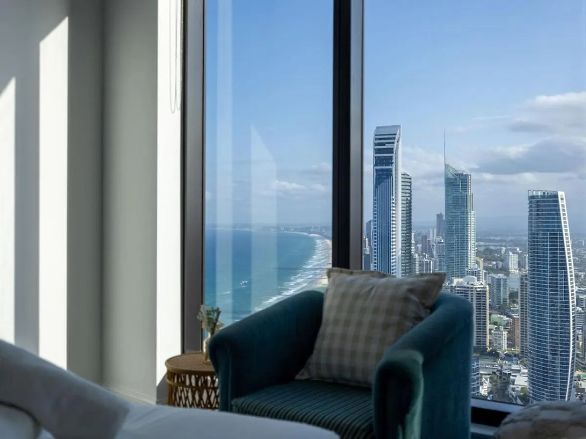 Oceanfront Escape 2 Beds Home With Pool And Carpark Gold Coast 0*,  Australia